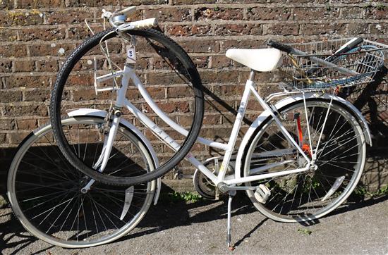 Ladies Raleigh bicycle